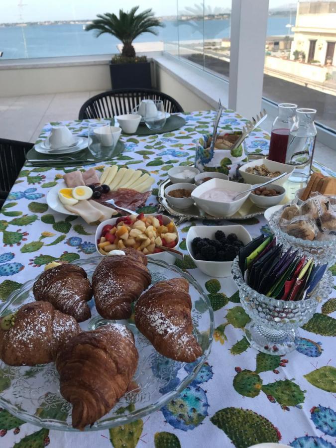 Bed and Breakfast La Terrazza Sul Porto Syrakus Exterior foto