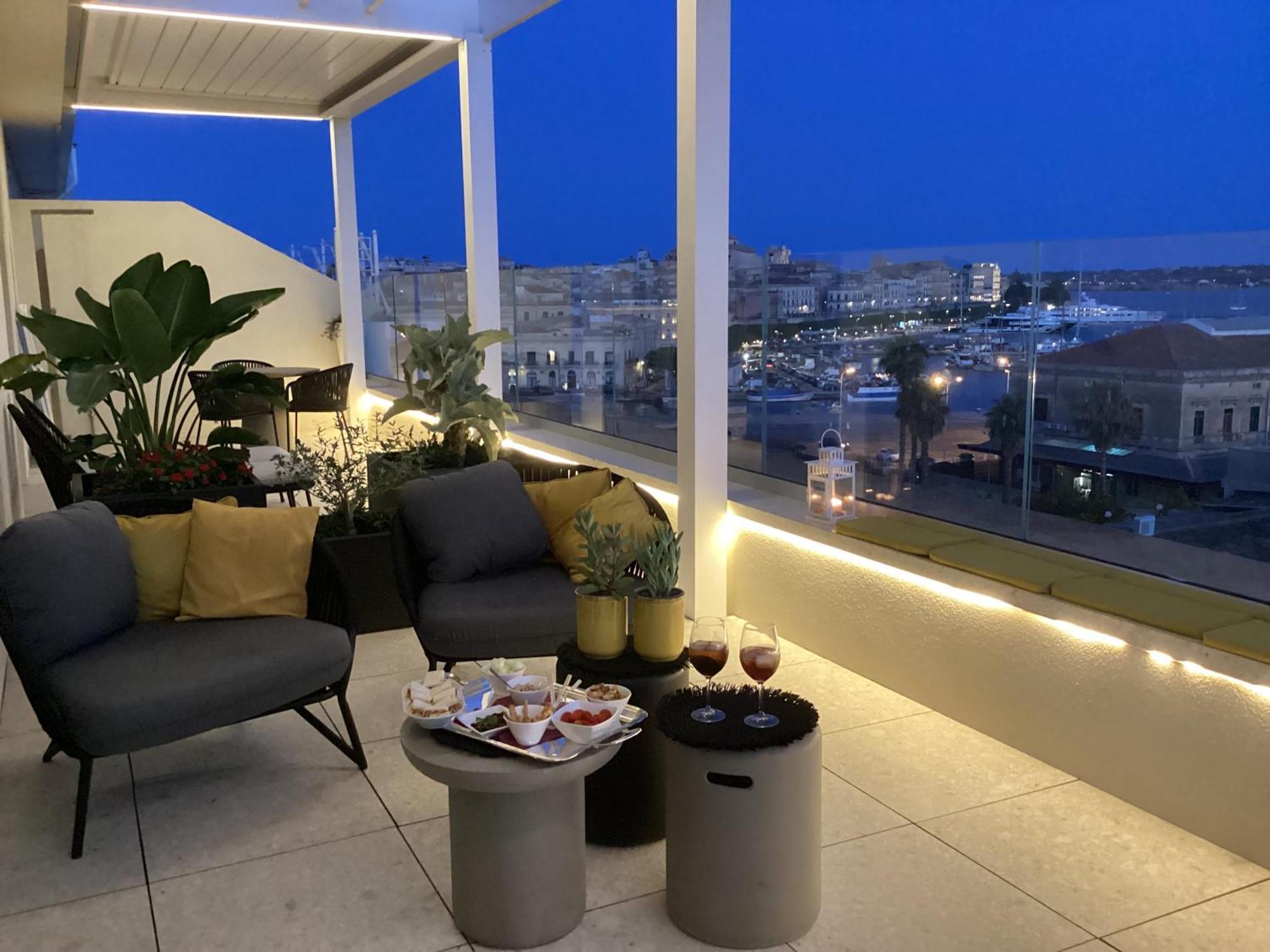 Bed and Breakfast La Terrazza Sul Porto Syrakus Exterior foto